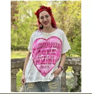 Magnolia Pearl Tee shirt